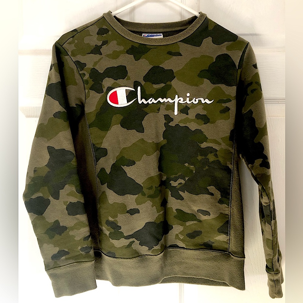 NEWAuthentic Champion Sweatshirt in camouflage